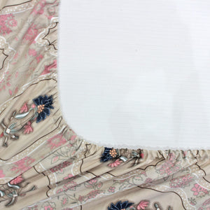  Cotton Floral Print 210 TC King Size Fitted Bedsheet In Multicolor