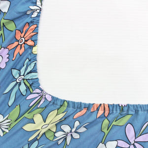 Cotton Floral Print 210 TC King Size Fitted Bedsheet In Multicolor