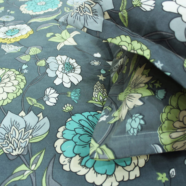 Cotton Floral Print 210 TC King Size Fitted Bedsheet In Multicolor