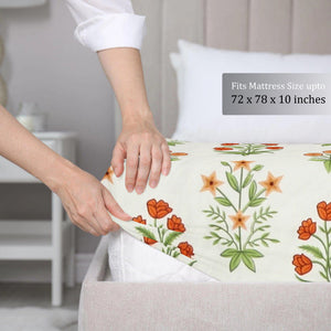 Cotton Floral Print 210 TC King Size Fitted Bedsheet In Multicolor