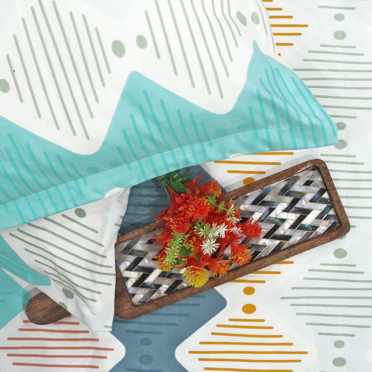 Flat Bedsheet with Pillow Covers 