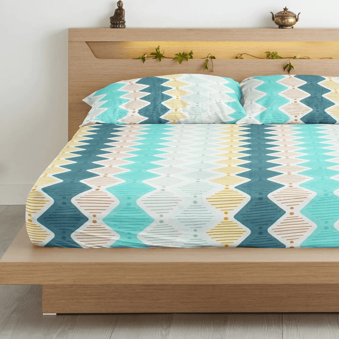 Geometrical 210 TC Flat Bedsheet with Pillow Covers - Multicolor