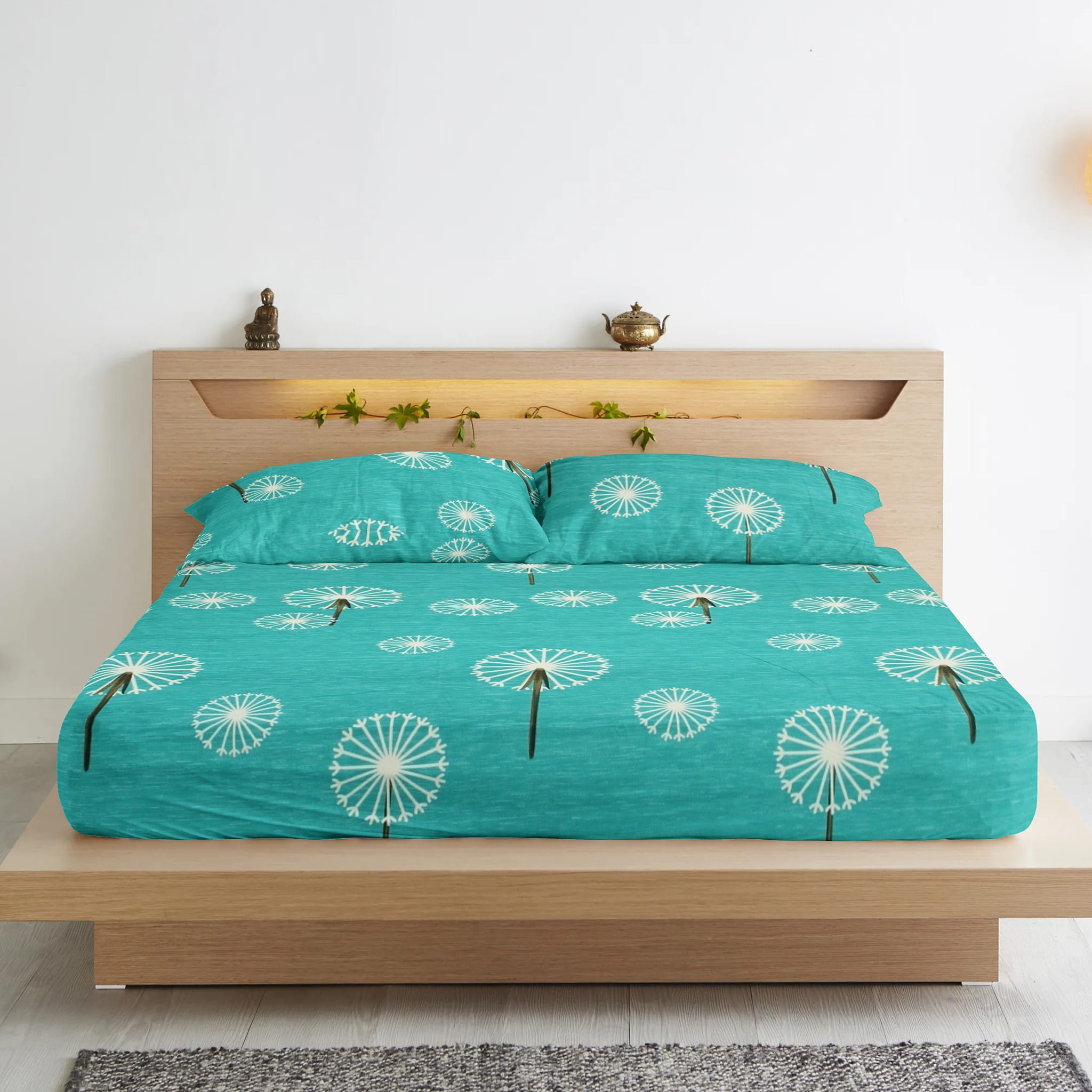 Cotton Floral Print 210 TC King Size Fitted Bedsheet In Aqua