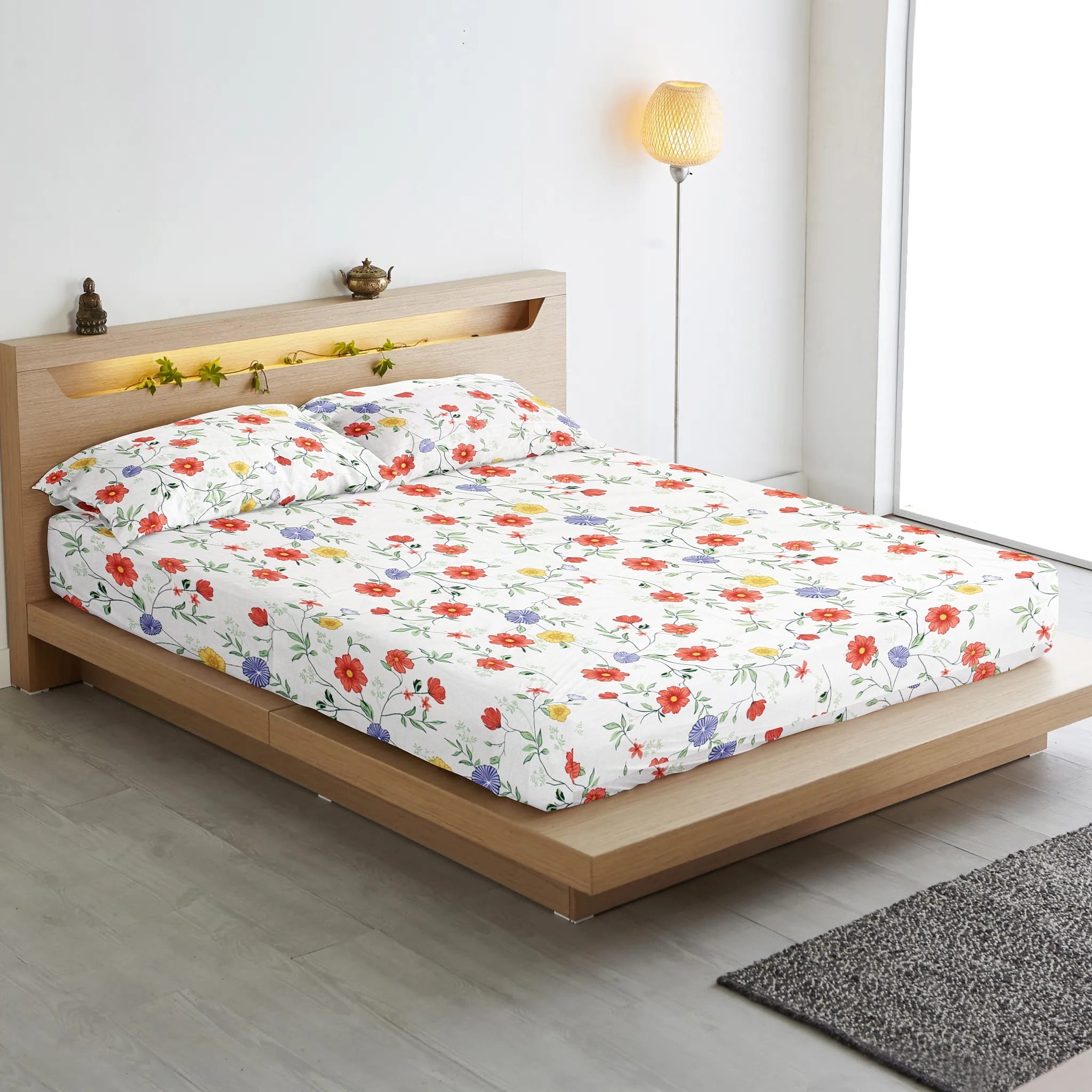210 TC Cotton Fitted Bedsheet with Pillow Covers 