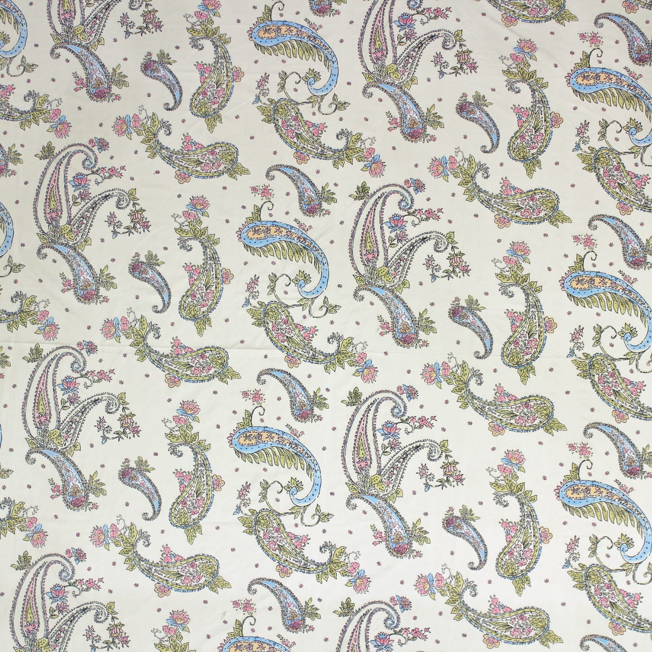 Paisley 210 TC fitted bedsheet Design 