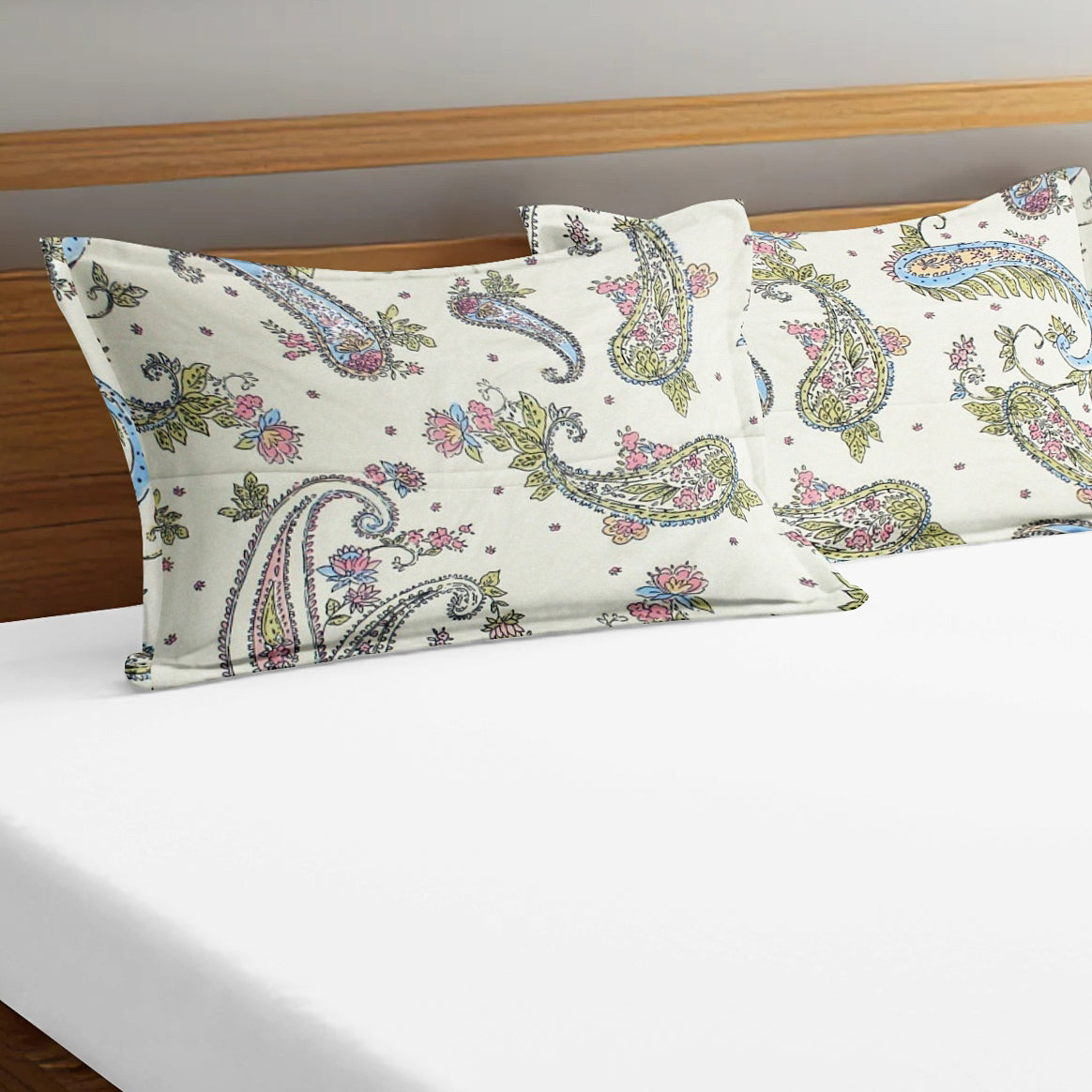 Printed Paisley Set of 2 Pcs Pillow Cover - Multicolor