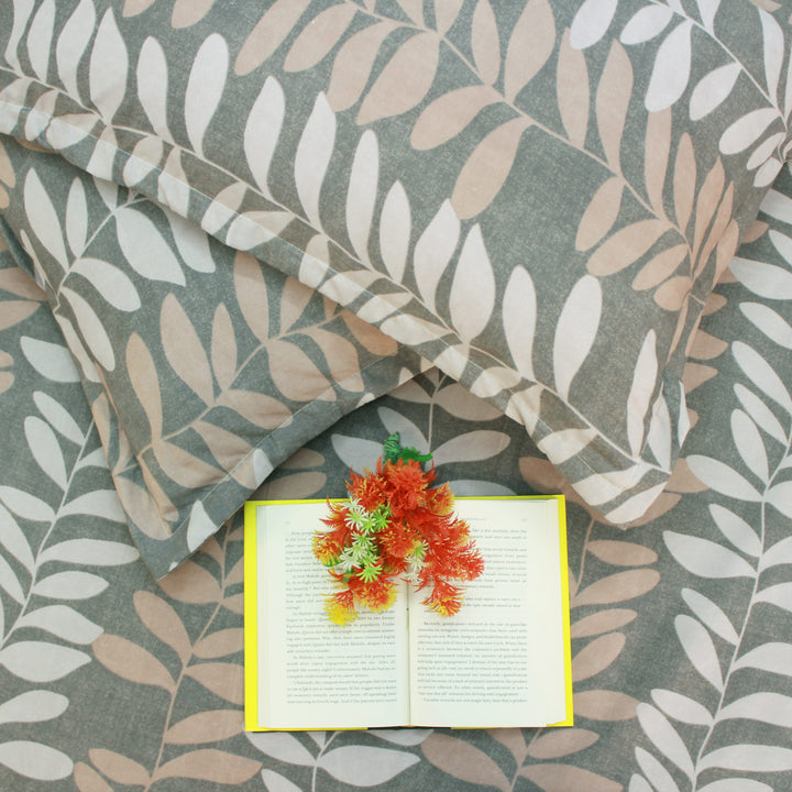 Damask 210 TC cotton fitted bedsheet