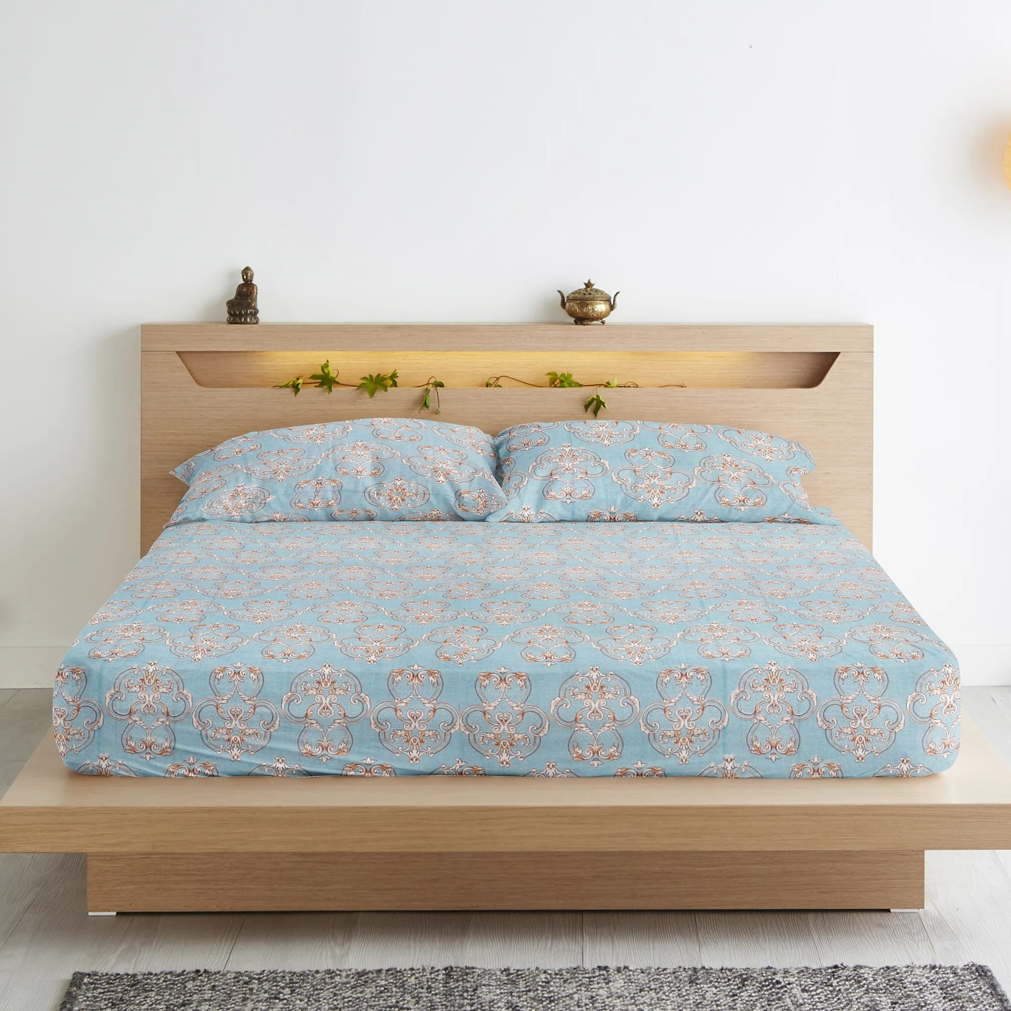 Damask 210 TC Fitted Bedsheet with Pillow Covers -  Blue