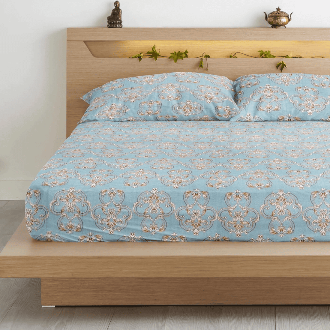 king-size flat bedsheets with pillow covers featuring a blue damask design 