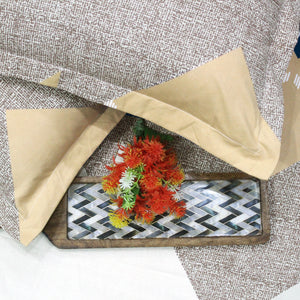 Full View Geometrical 210 TC Fitted Bedsheet with Pillow Covers - Multicolor