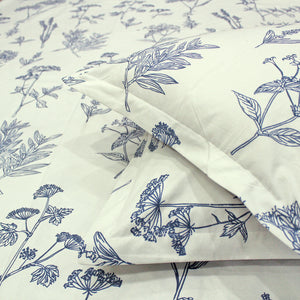 flat bedsheet set with matching pillow covers
