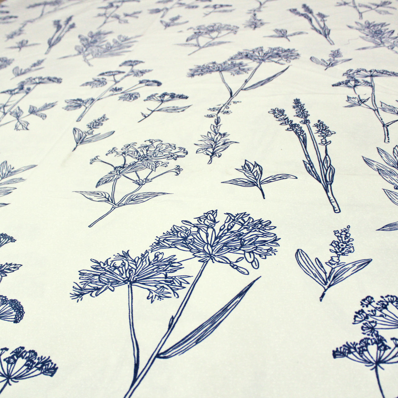 floral 210 TC flat bedsheet design