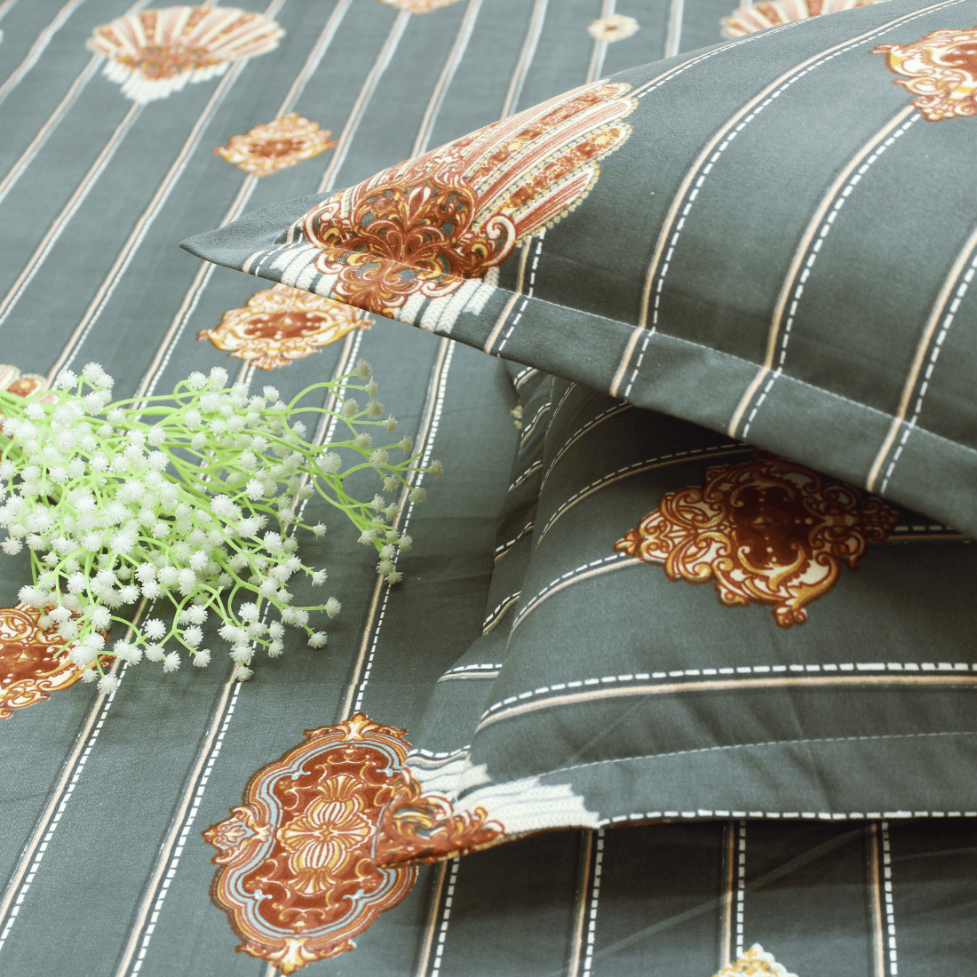 King size grey damask 210 TC flat bedsheet with matching pillow covers