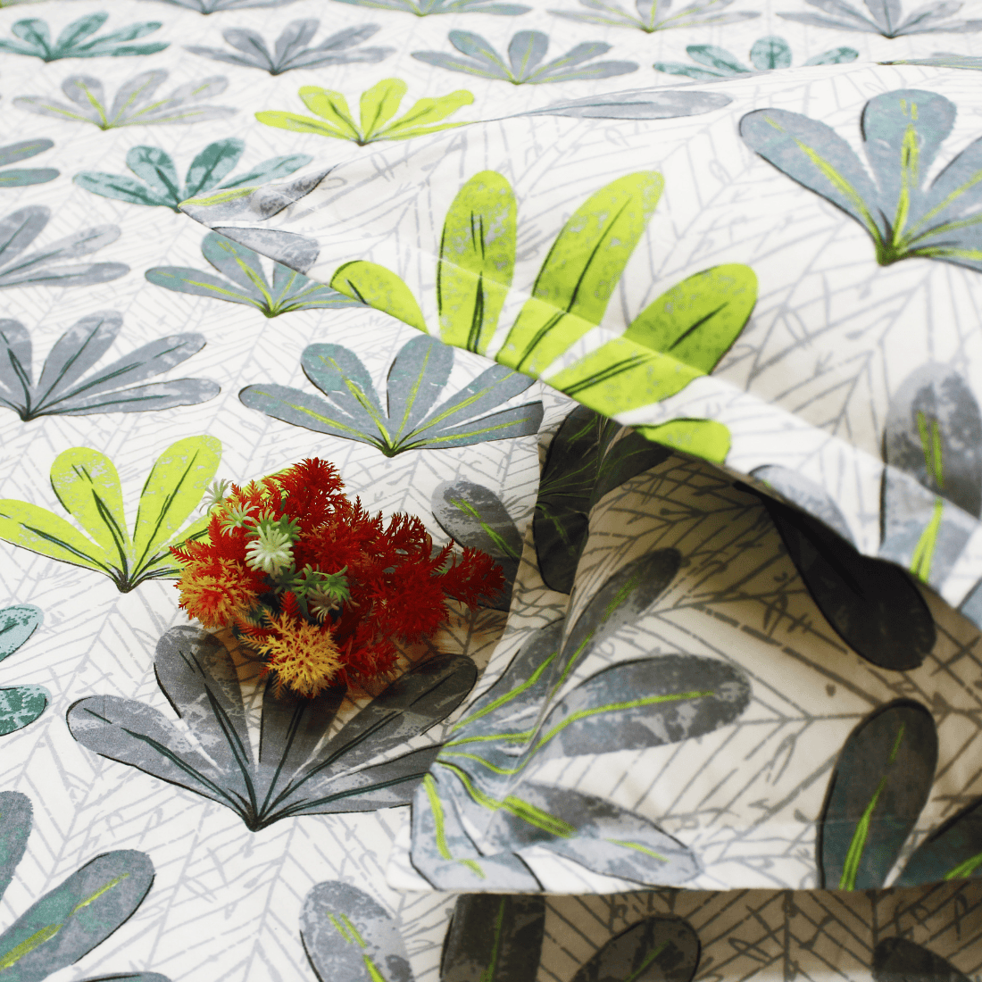 Multicolor floral 210TC Fitted bedsheet with matching pillow covers
