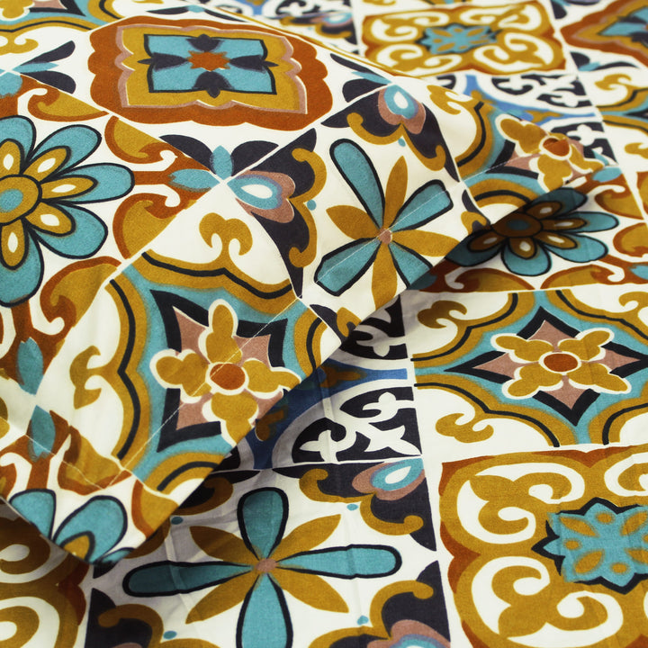 Floral multicolor fitted bedsheet 210TC with matching pillow covers