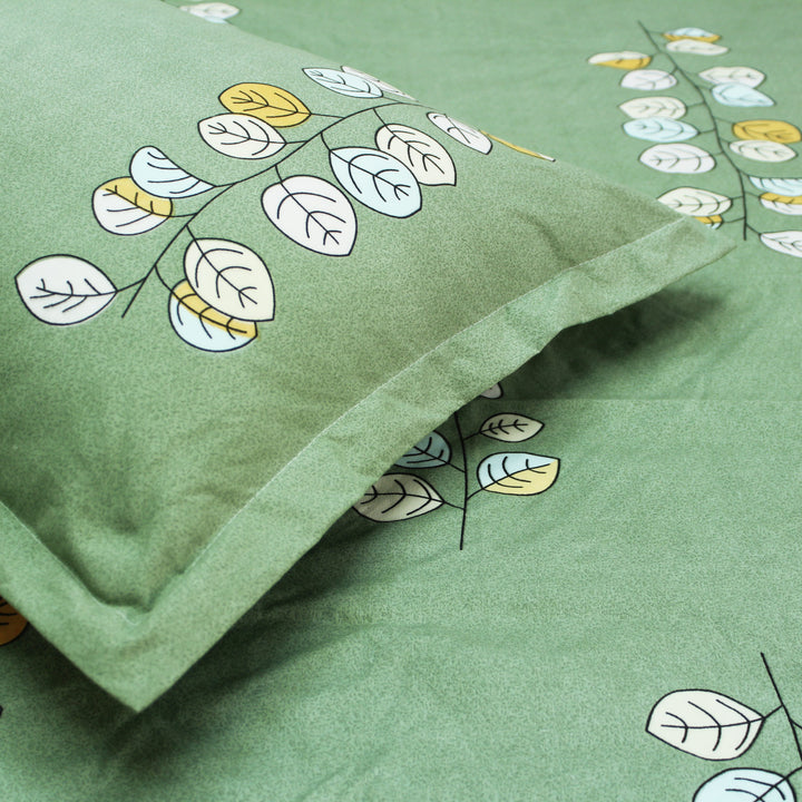 Green Floral 210 TC bedsheet  with pillow covers