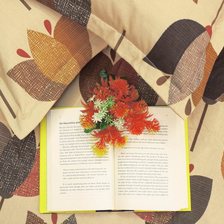 Full view Floral 210 TC Fitted bedsheet with Pillow Covers