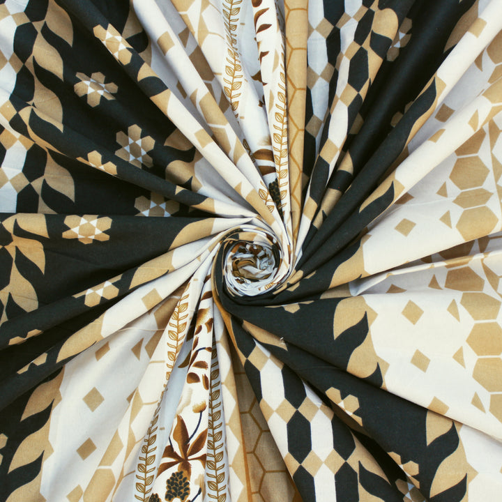 Fitted Bedsheet displayed in swirl