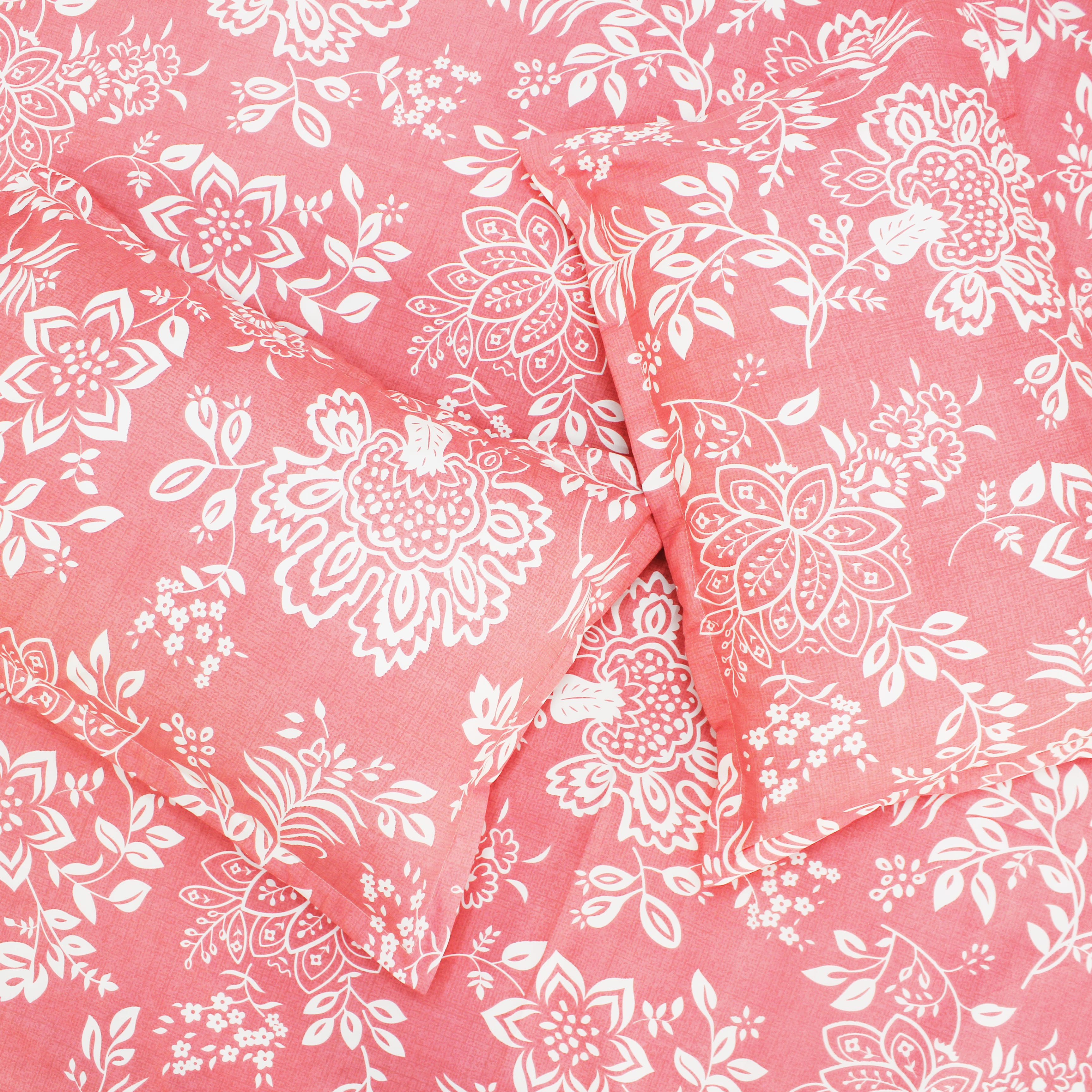 Close up Floral 210 TC Fitted bedsheet with Pillow Covers -  Pink