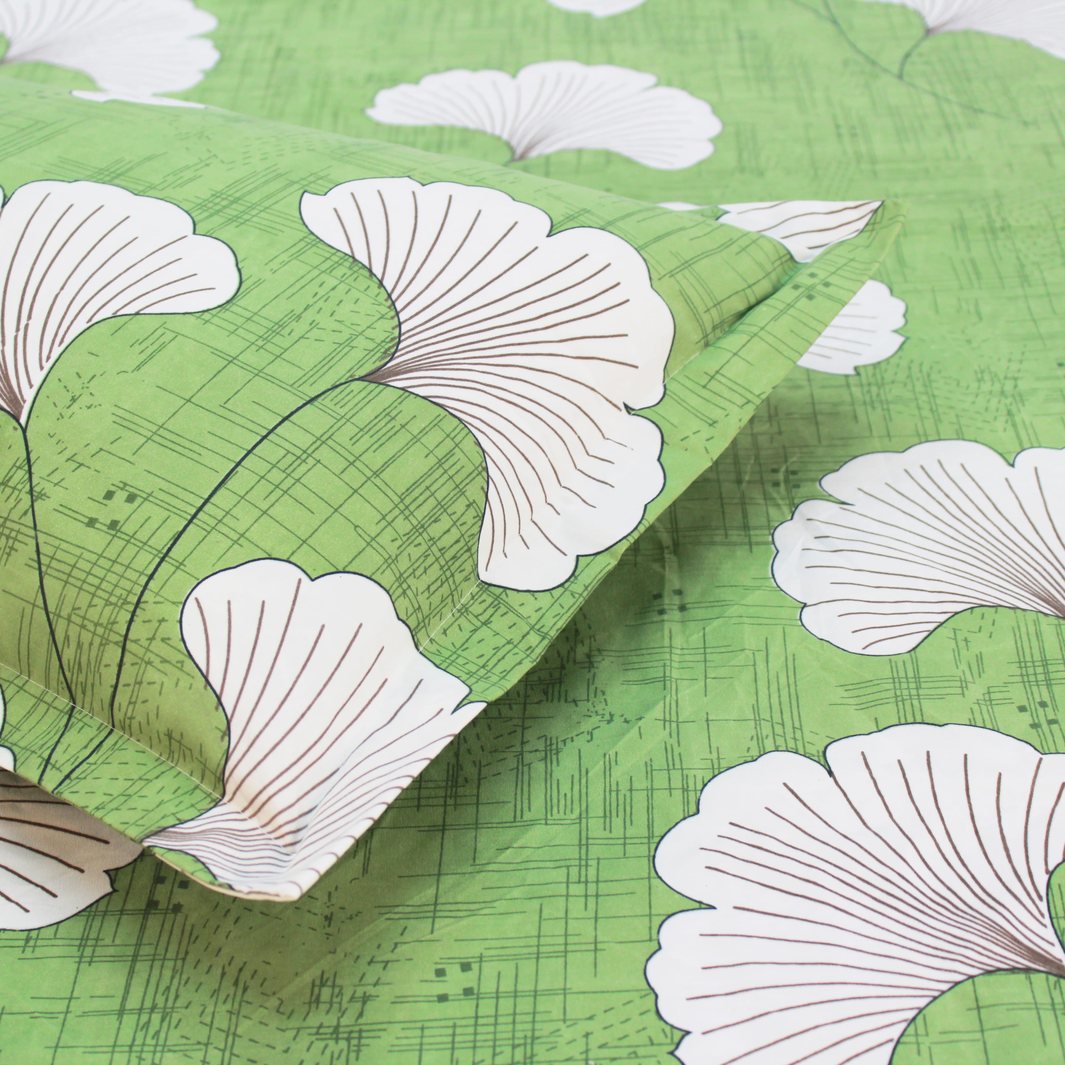 Close up pillow Cover & Bedsheet 