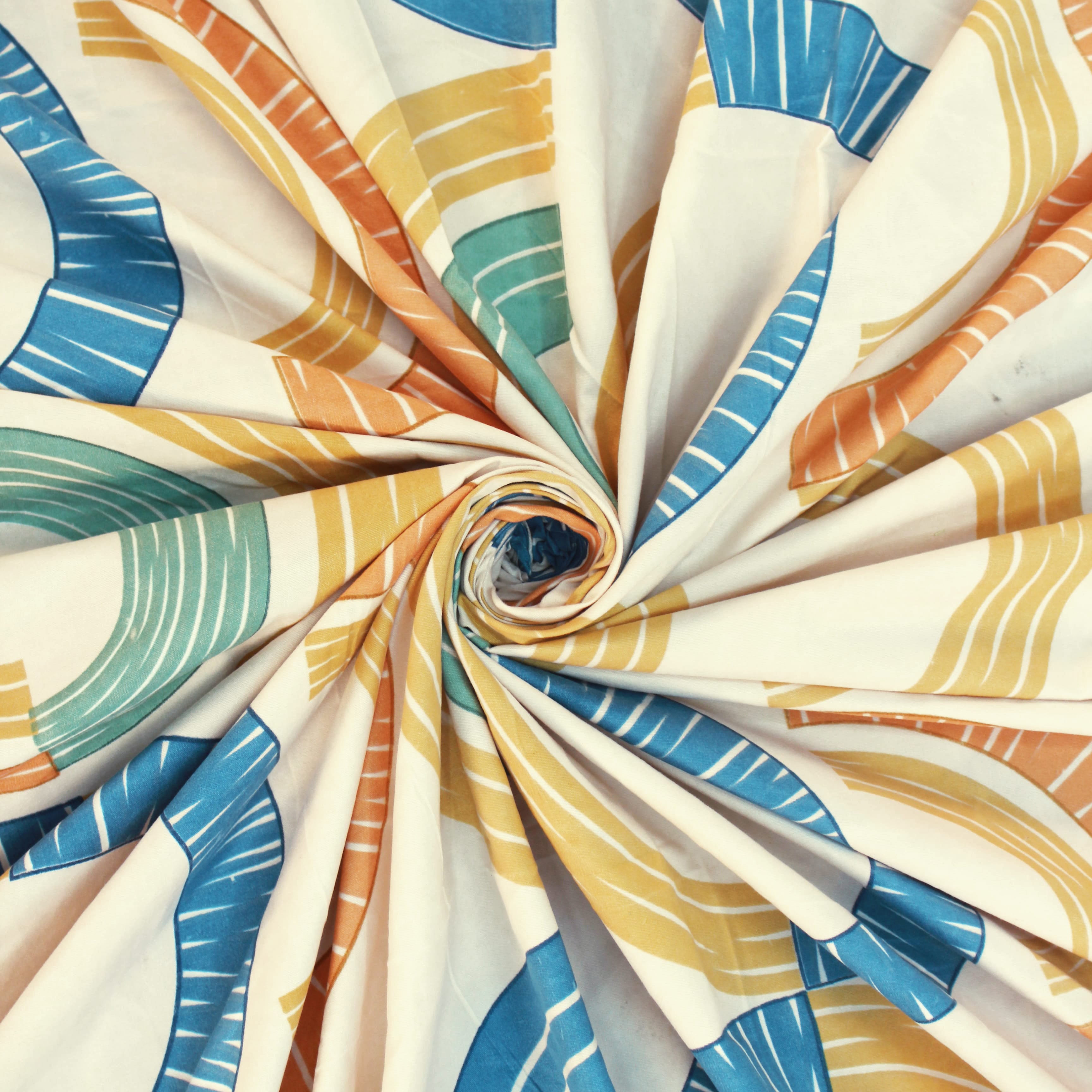 Geometrical bedsheet swirl