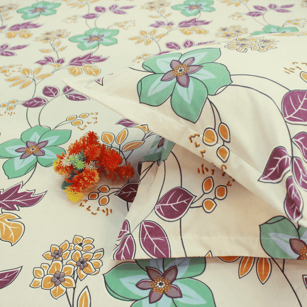 Floral cotton blend bedsheet with matching pillow covers