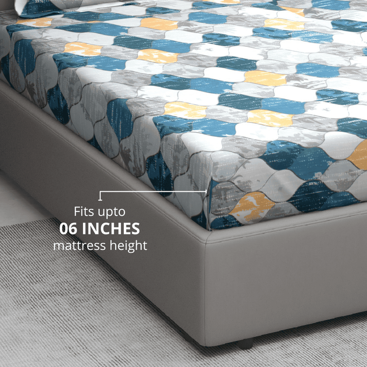 Geometric Multicolor Cotton Fitted Bedsheet-6 Inch