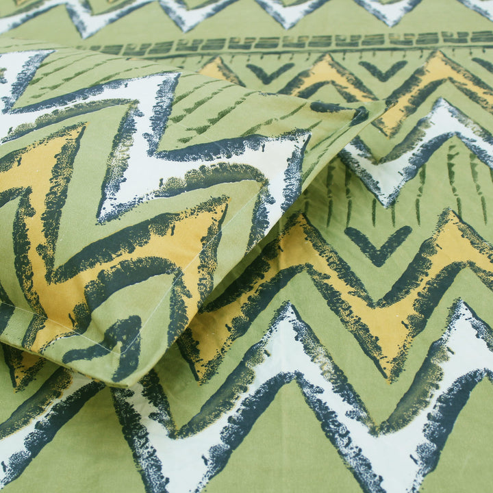 Cotton blend double bedsheet with and matching pillow cover, close-up view