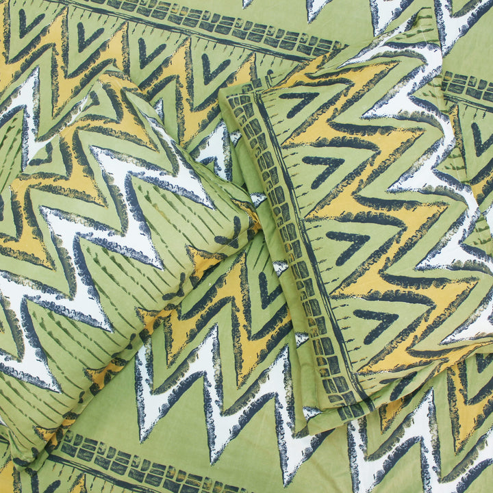 Abstract printed cotton blend bedsheet set with pillow cover