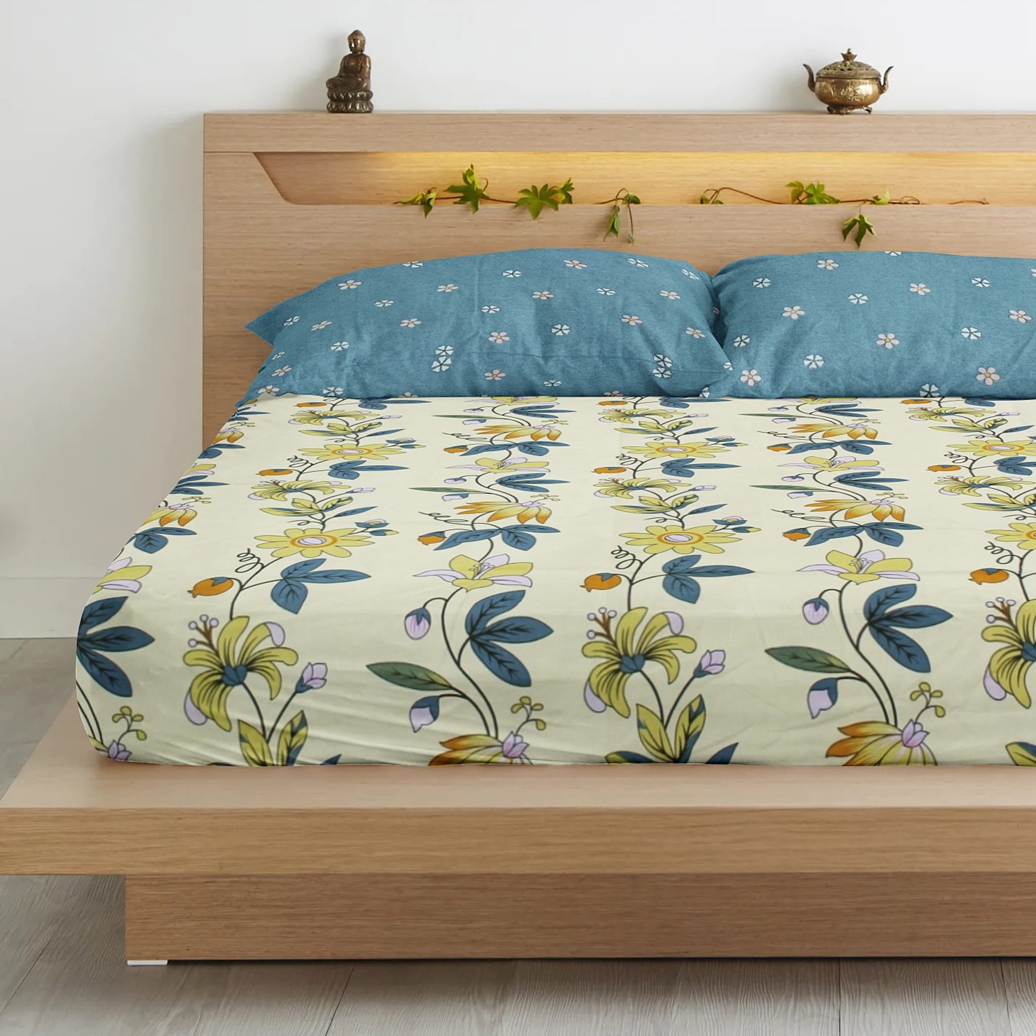 Floral Cotton Fitted Bedsheet(300 TC) -Multicolor online in India