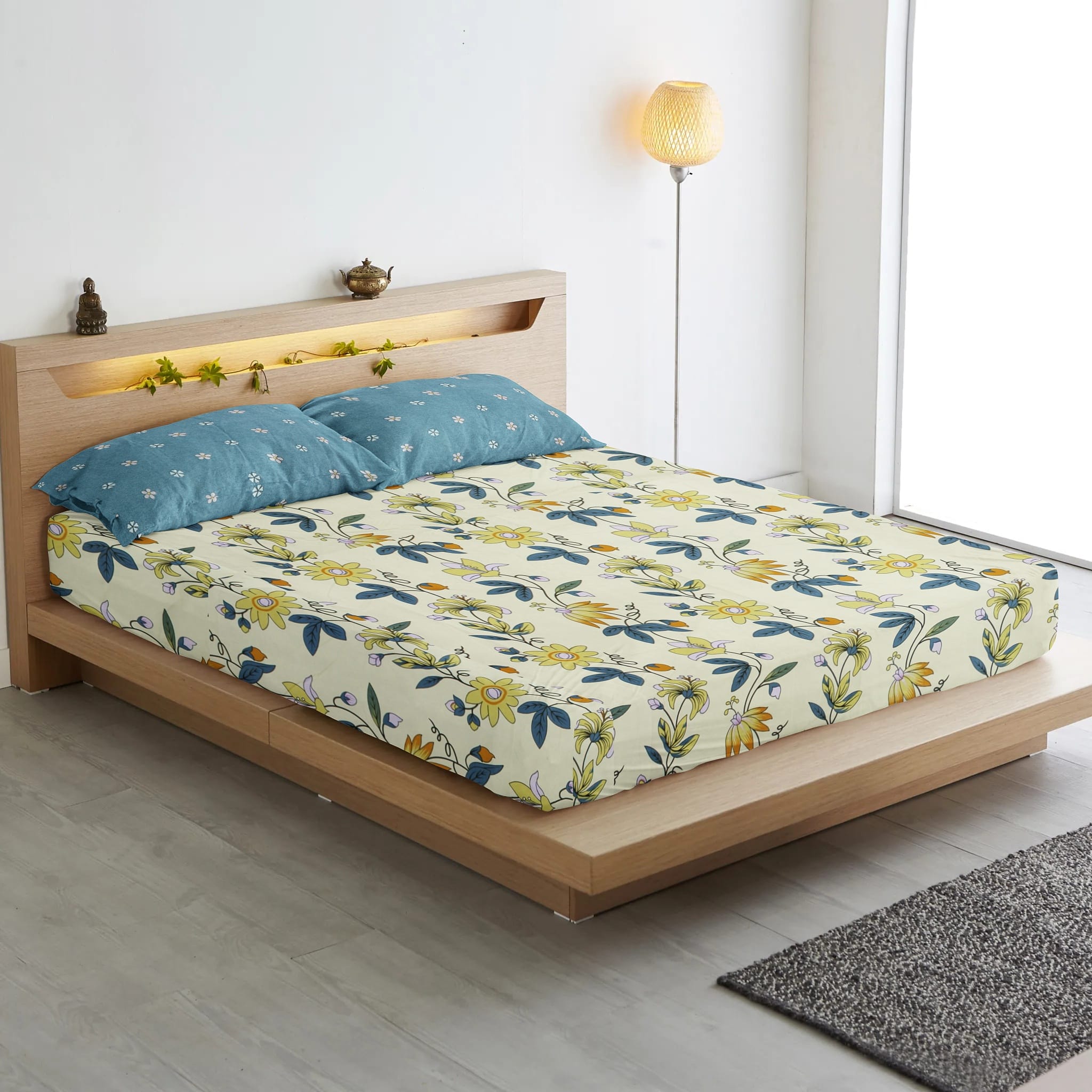 Floral Cotton Fitted Bedsheet(300 TC) -Multicolor online in India