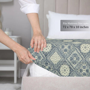 Floral Cotton Fitted Bedsheet(300 TC) -Multicolor online in India