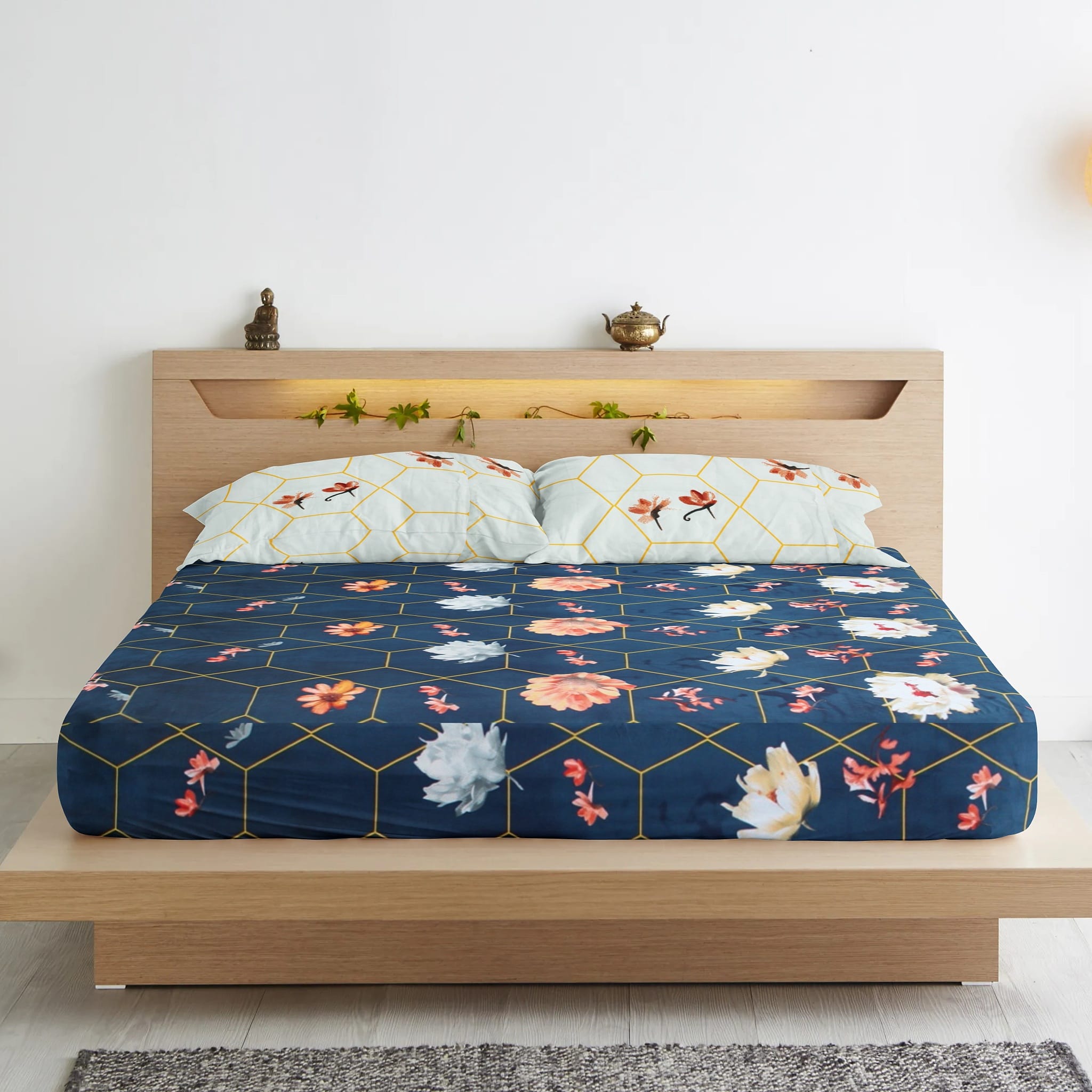 Floral Cotton Fitted Bedsheet(300 TC) -Multicolor online in India