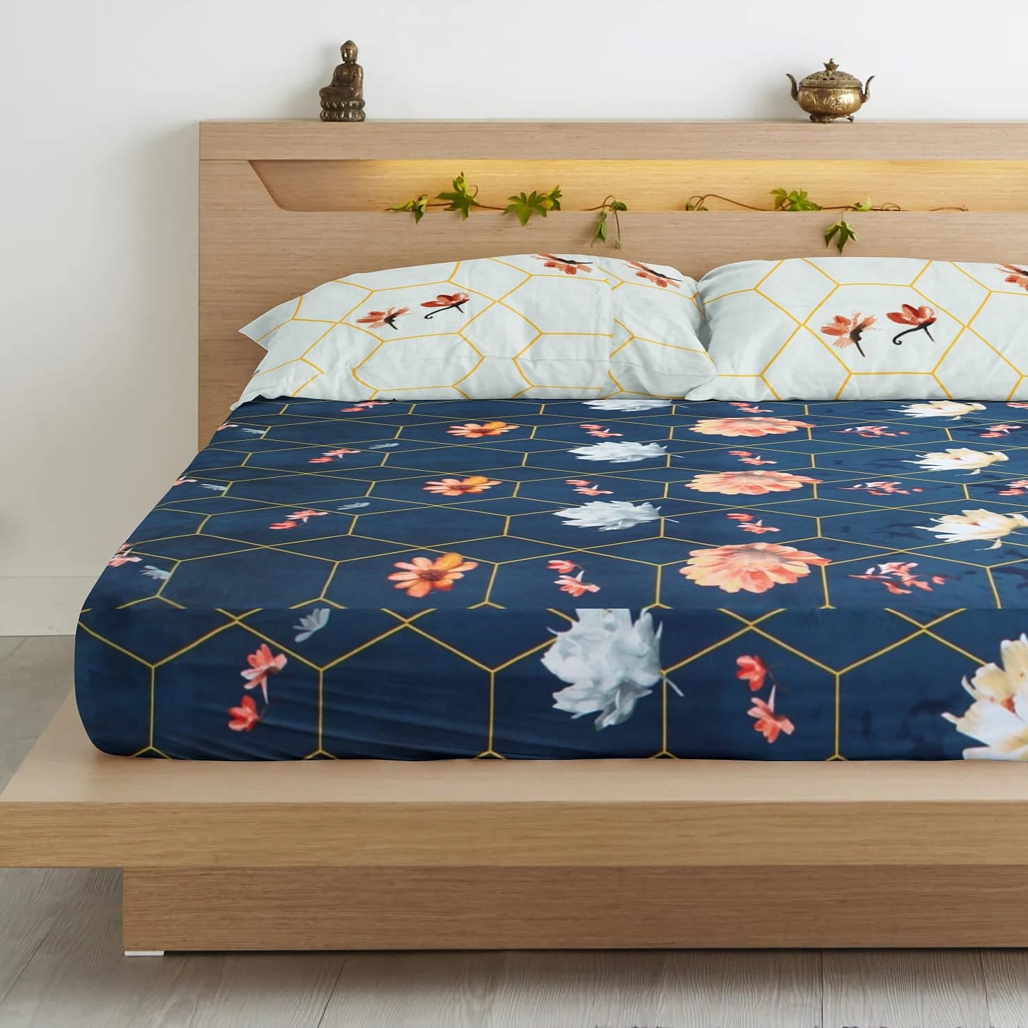 Floral Cotton Fitted Bedsheet(300 TC) -Multicolor online in India