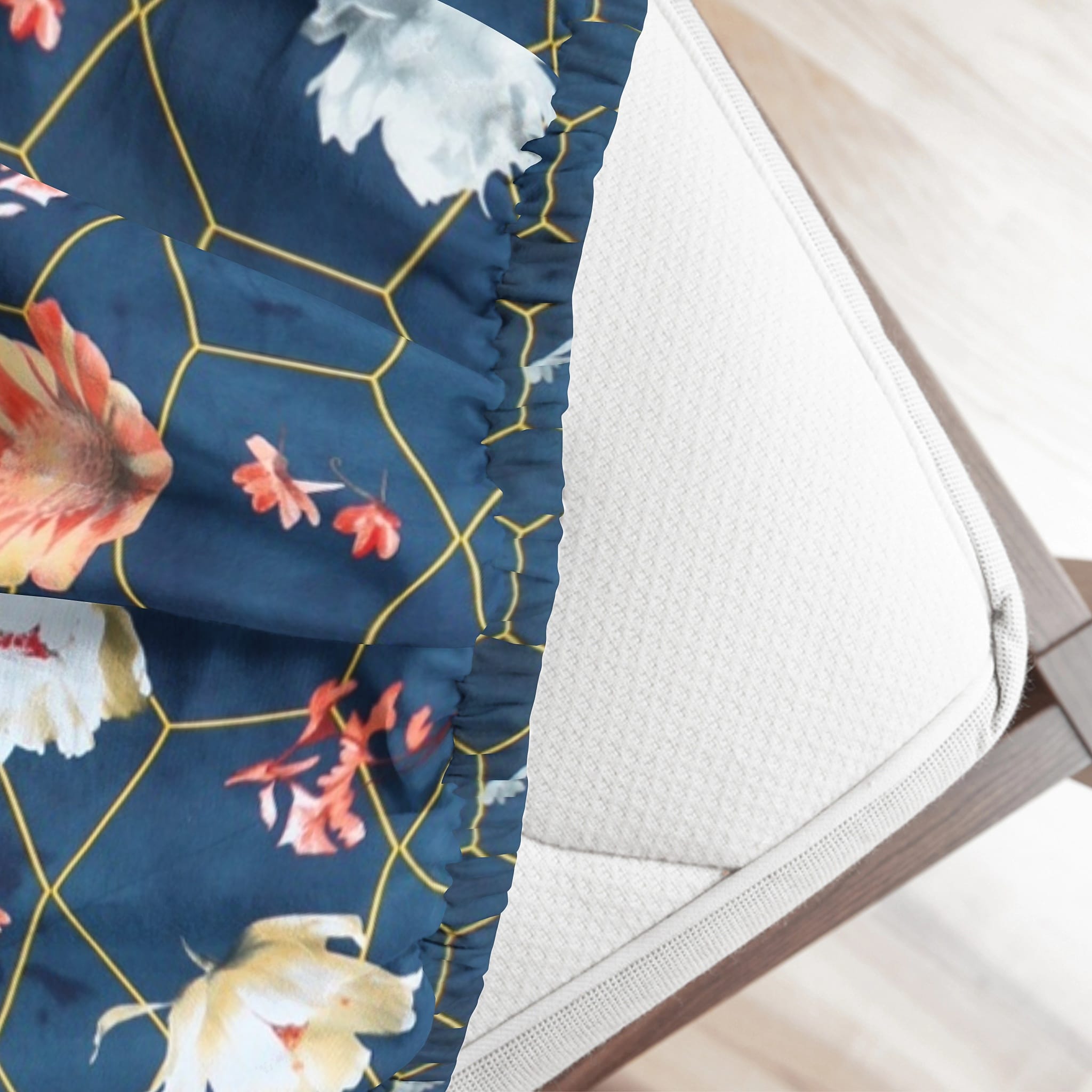 Floral Cotton Fitted Bedsheet(300 TC) -Multicolor online in India