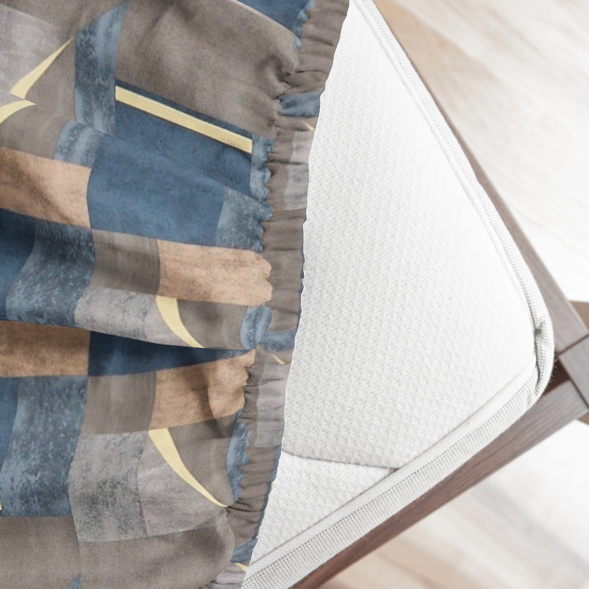 Geometrical Cotton Fitted Bedsheet(300 TC) -Multicolor online in India