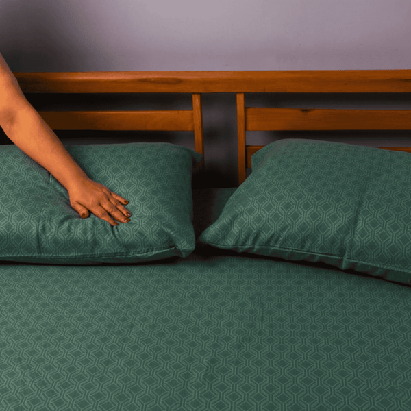 Green patterned cotton satin fitted bedsheet