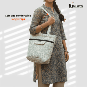 Woman holding a Shopper/Tote Bag Aqua