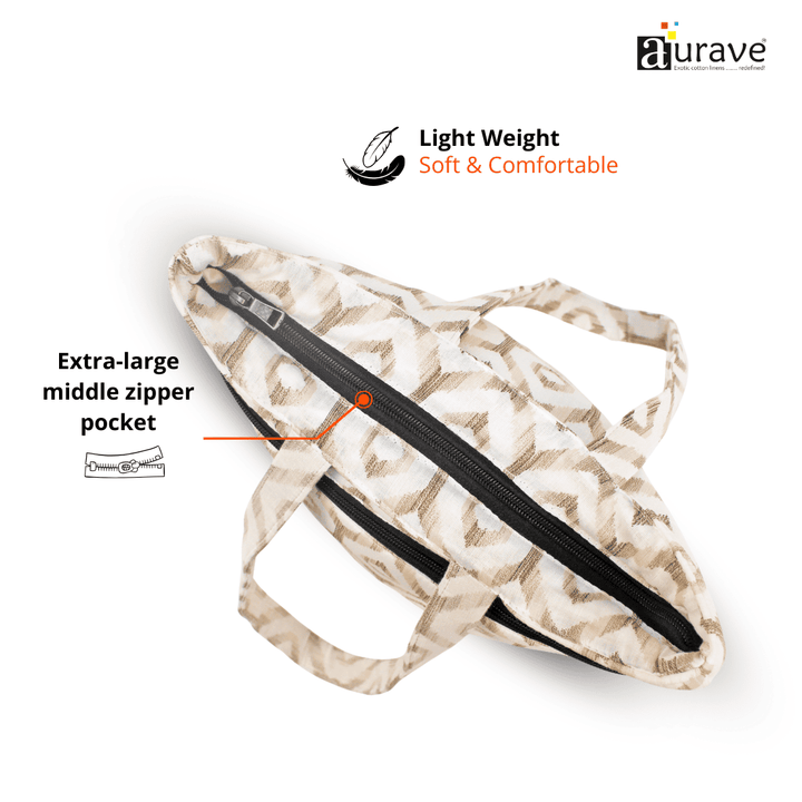 Shopper/Tote Bag a black zipper