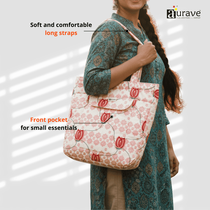 Woman holding a Shopper/Tote Bag, Pink