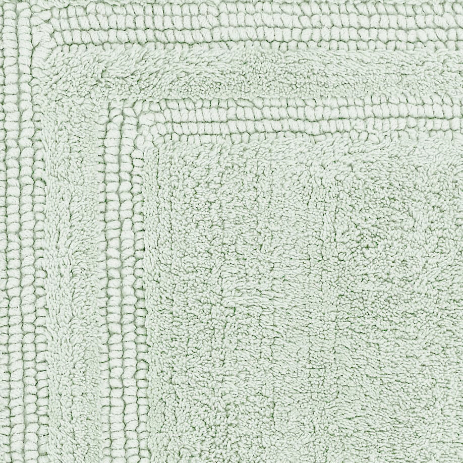 Close-up of  Luxury Reversible Cotton Bathmat, Pista