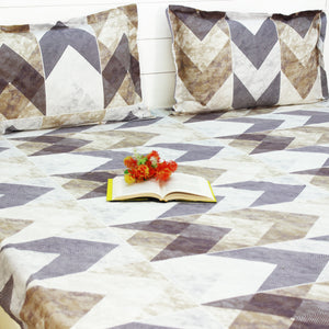 Printed Geometrical Cotton 144 TC Fitted Bedsheet with Pillow Covers - Brown