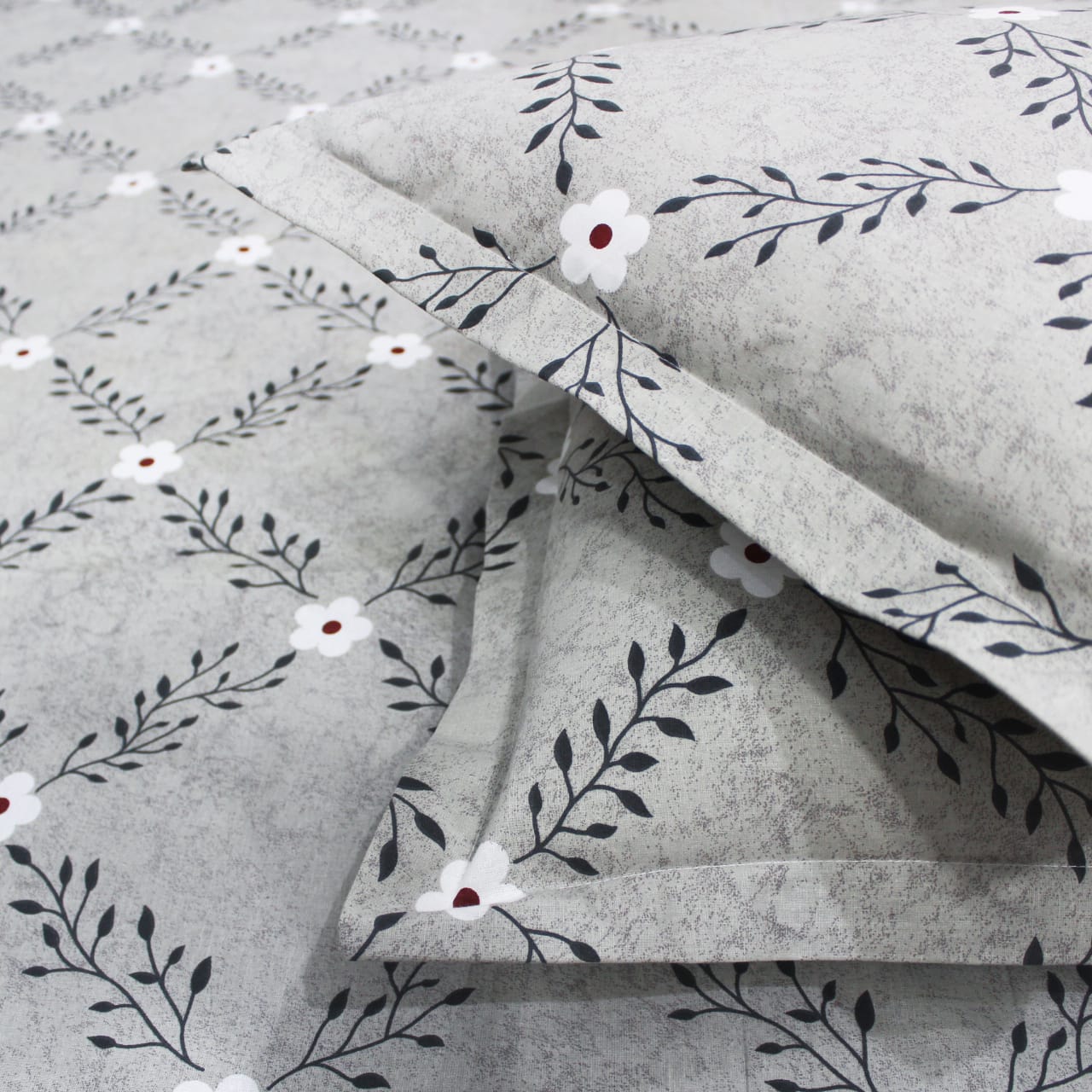 Printed Cotton Floral 144 TC Bedsheet - Grey