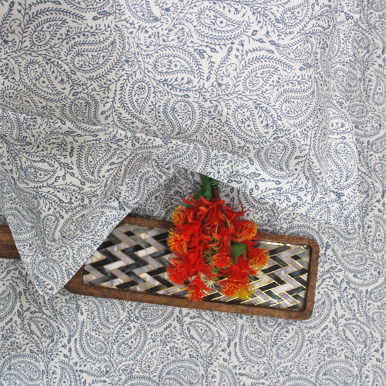 Stylish Blue Printed 144 TC Cotton Paisley Fitted Bedsheet At Best Price
