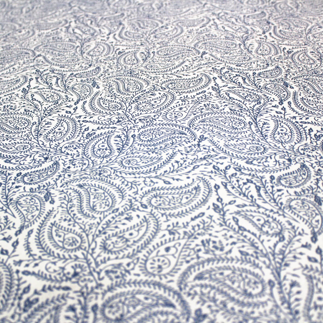 Stylish Blue Printed 144 TC Cotton Paisley Fitted Bedsheet At Best Price
