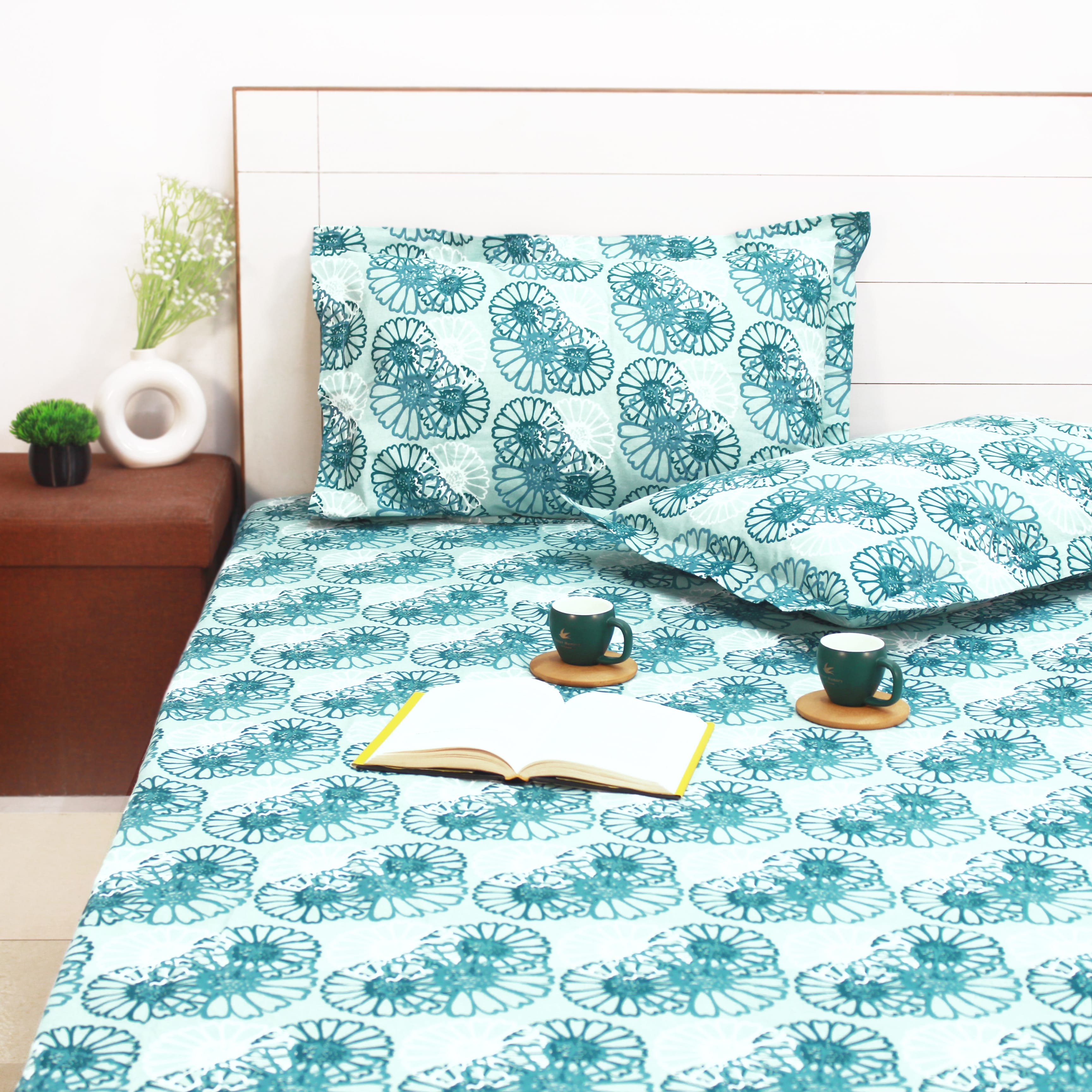 Printed Floral Cotton 144 TC Fitted Bedsheet with Pillow Covers - Blue