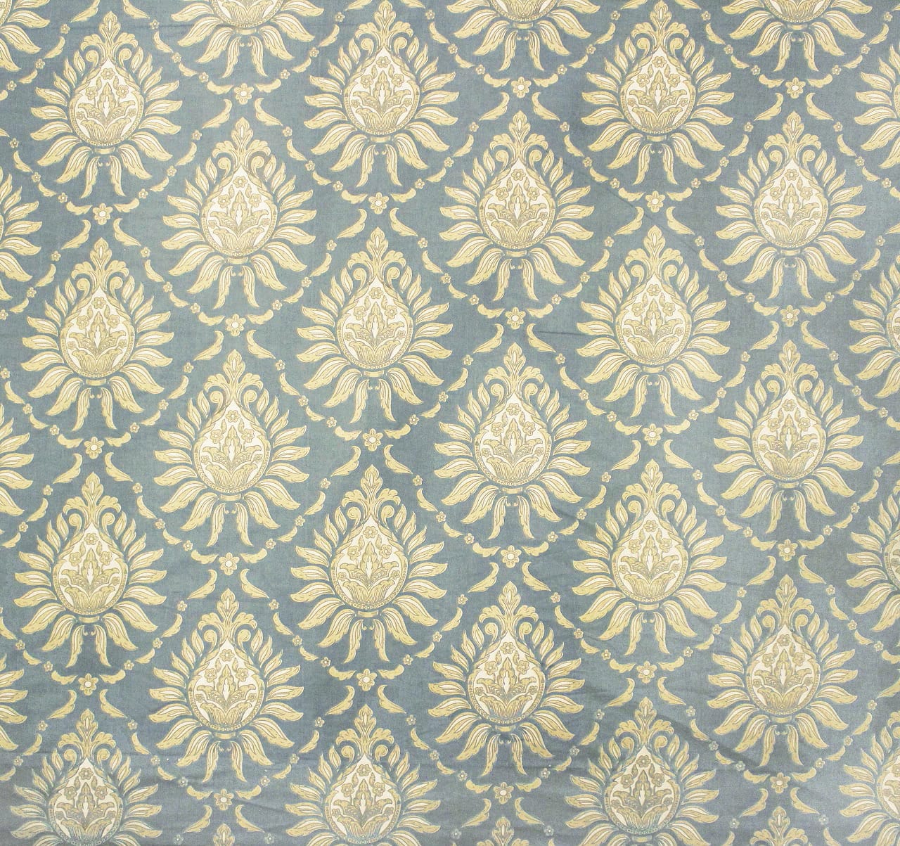 Close up Printed Floral Cotton 144 TC Fitted Bedsheet Design 