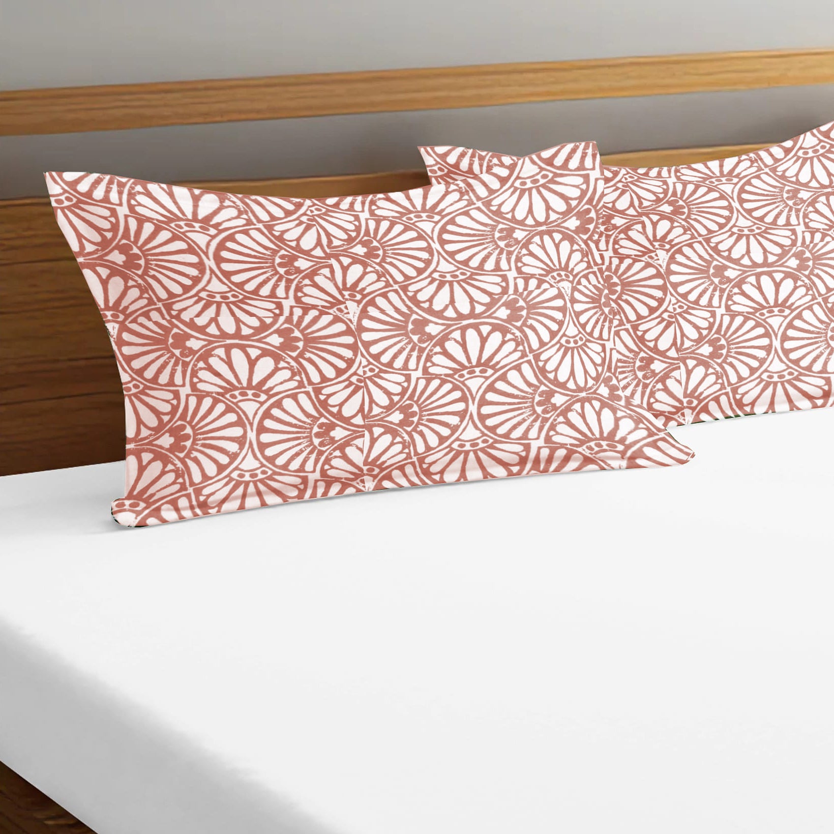 Printed Floral 2 Pcs Cotton Pillow Cover Set - Peach