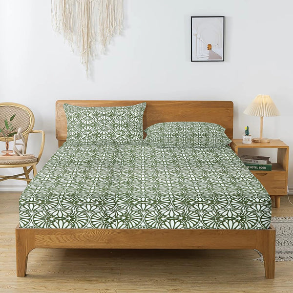 Printed Cotton Floral 144 TC Bedsheet with Pillow Covers - Green