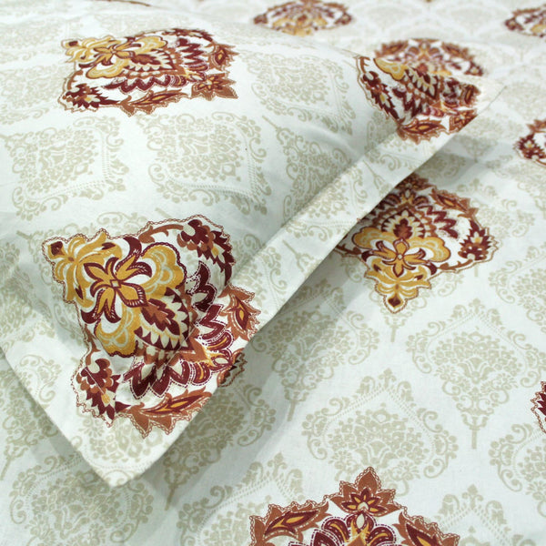 Printed Cotton Floral 144 TC Bedsheet with Pillow Covers - Maroon